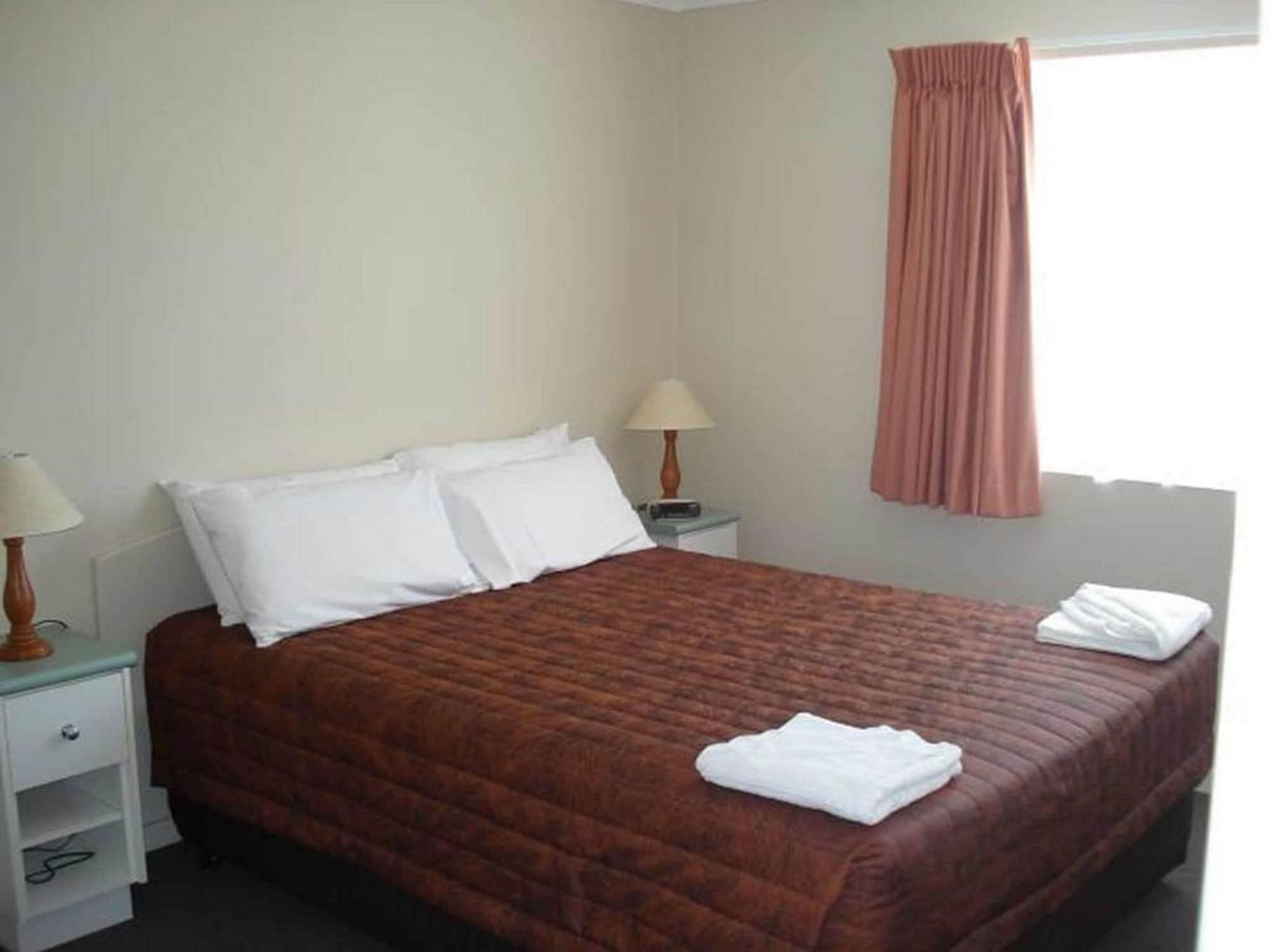 Southport Motel & Apartments Gold Coast Exterior photo