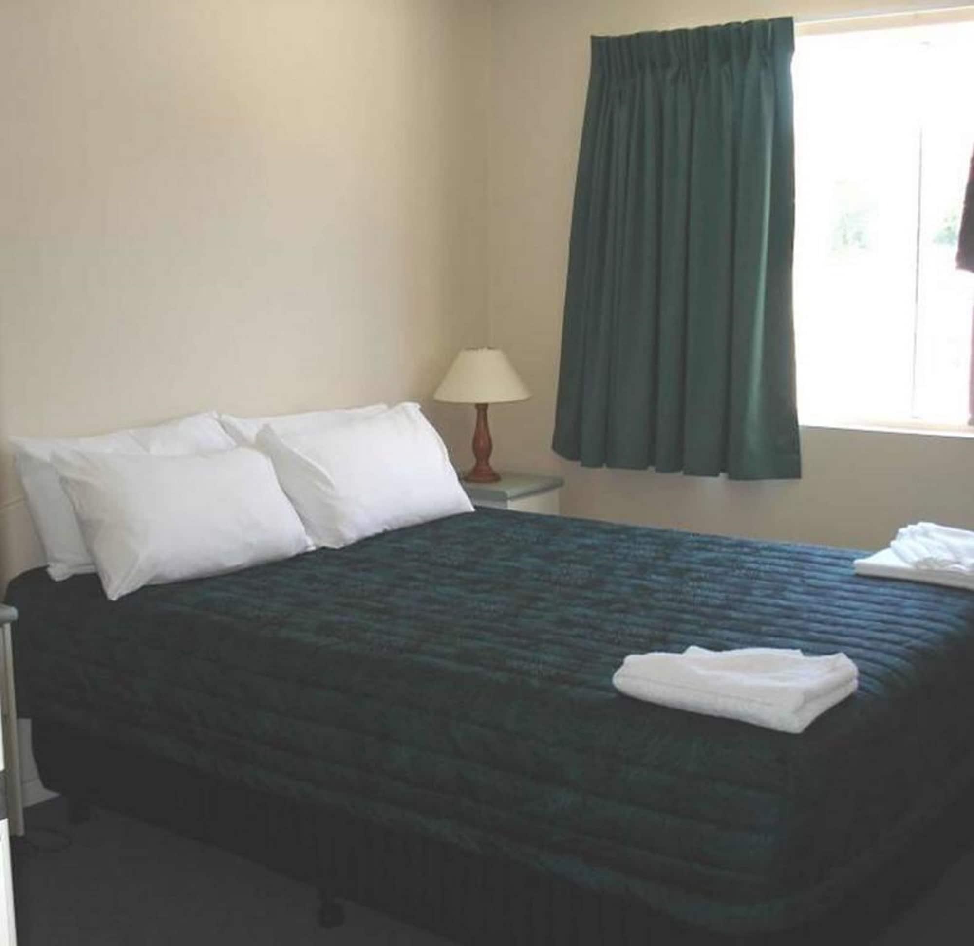 Southport Motel & Apartments Gold Coast Exterior photo